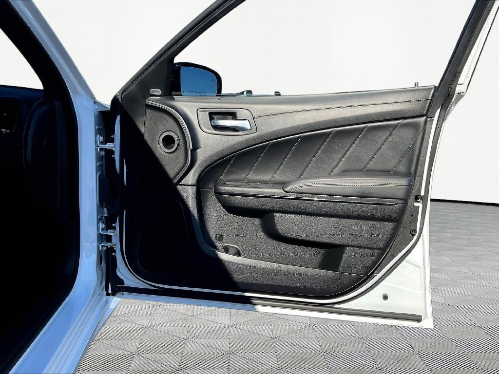 Used 2023 Dodge Charger Scat Pack RWD image 31
