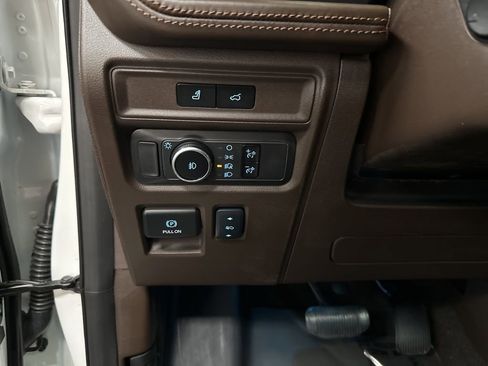 Used 2024 Ford Expedition Max King Ranch image 35