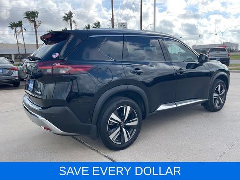 Used 2023 Nissan Rogue Platinum FWD image 5