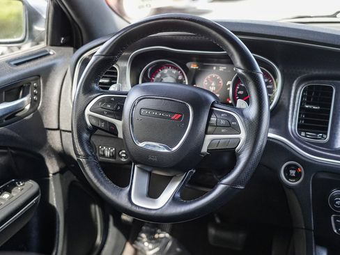Used 2016 Dodge Charger R/T image 15