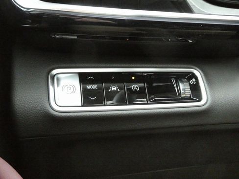 New 2025 Buick Envision Sport Touring image 17