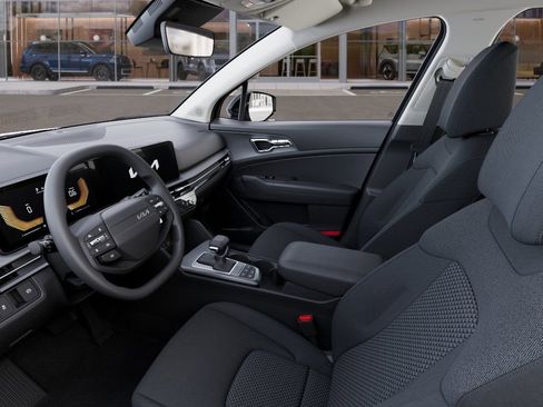 New 2026 Kia Sportage LX FWD image 17