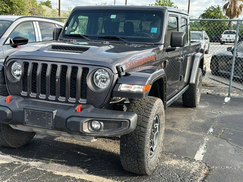 Used 2023 Jeep Gladiator Mojave w/ Cold Weather Group AWD/4WD image 4