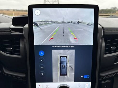 Used 2024 Ford Expedition Max Platinum image 31