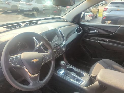 Certified 2019 Chevrolet Equinox LT w/ LPO, Floor Liner Package AWD/4WD image 18