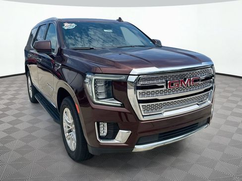Used 2023 GMC Yukon SLT RWD image 3