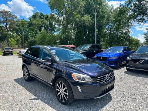 Used 2017 Volvo XC60 T6 Inscription w/ Preferred Option Package AWD/4WD image 3