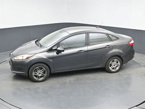 Used 2017 Ford Fiesta SE FWD image 21