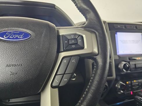 Certified 2019 Ford F150 Lariat w/ Equipment Group 502A Luxury image 40