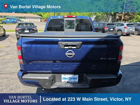 Used 2022 Nissan Frontier SV w/ Technology Package AWD/4WD image 7