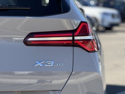 New 2026 BMW X3 xDrive30 w/ Premium Package image 14