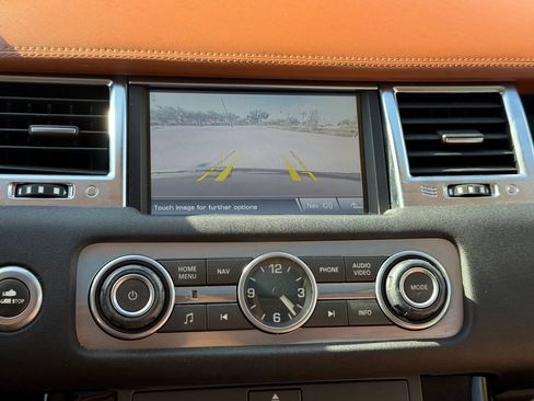 Used 2010 Land Rover Range Rover Sport HSE LUX AWD/4WD image 14