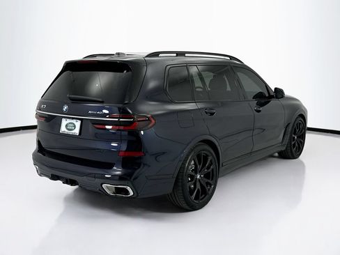 Used 2024 BMW X7 xDrive40i w/ M Sport Package AWD/4WD image 5