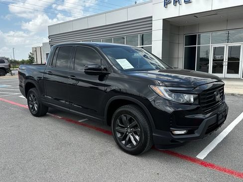 Used 2022 Honda Ridgeline Sport image 3