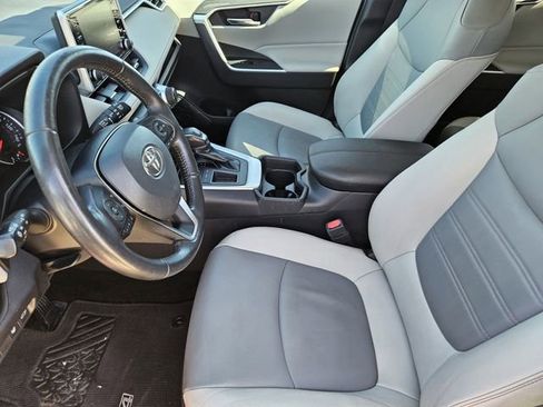 Used 2019 Toyota RAV4 XLE Premium w/ Advanced Technology Package image 14
