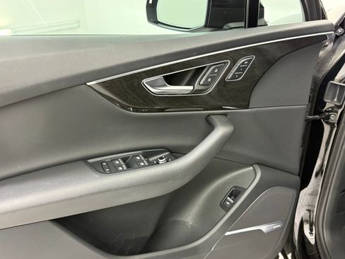 Used 2020 Audi Q7 2.0T Premium Plus w/ Premium Plus Package image 25
