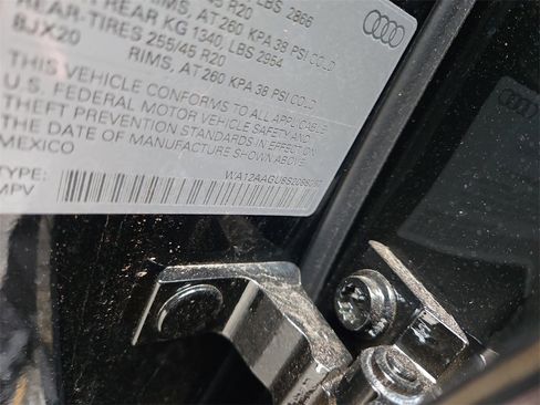 New 2025 Audi Q5 Premium Plus image 7