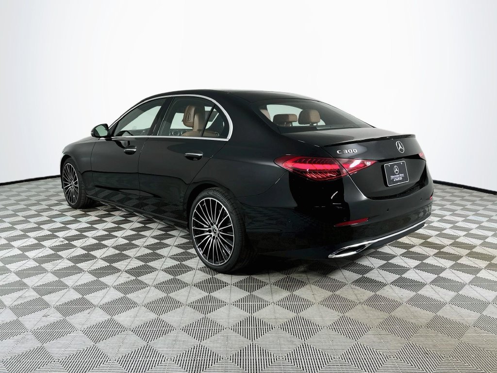 Used 2026 Mercedes-Benz C 300 Sedan image 5