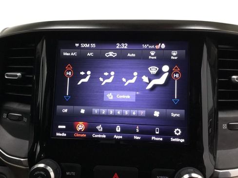 Used 2021 RAM 1500 Laramie image 27