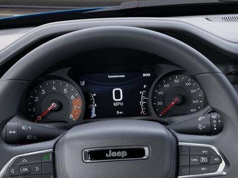 New 2026 Jeep Compass Latitude AWD/4WD image 18