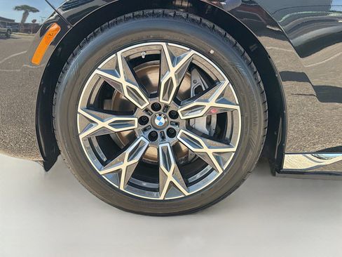 New 2026 BMW i7 eDrive50 w/ Premium Package image 40