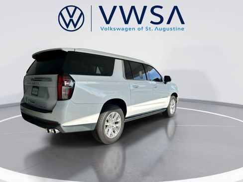 Used 2021 Chevrolet Suburban Premier RWD image 8