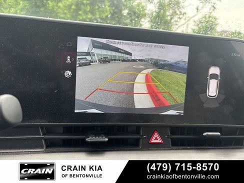 Certified 2024 Kia Sportage EX FWD image 21