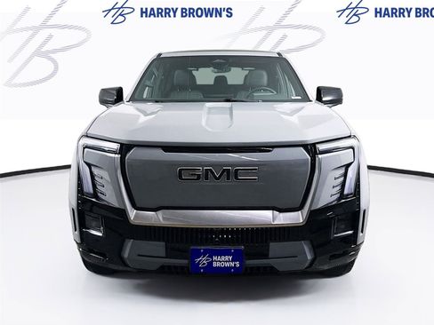 Used 2024 GMC Sierra EV Denali image 28