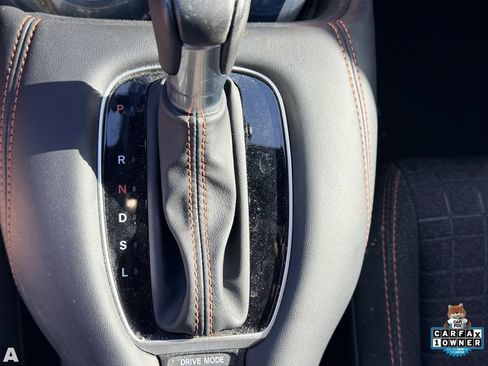Used 2025 Honda HR-V Sport image 9