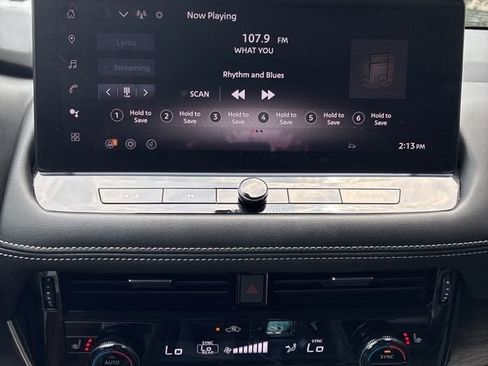 Used 2025 Nissan Rogue Platinum w/ Tech Package FWD image 20
