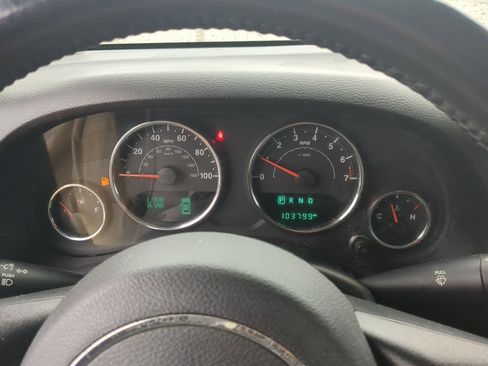 Used 2018 Jeep Wrangler Unlimited Sport S image 14