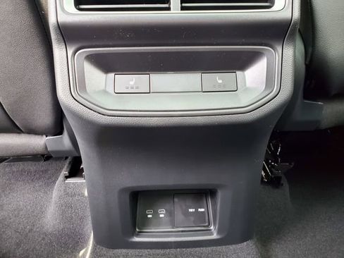 New 2026 Volkswagen Atlas Cross Sport SEL R-Line AWD/4WD image 12