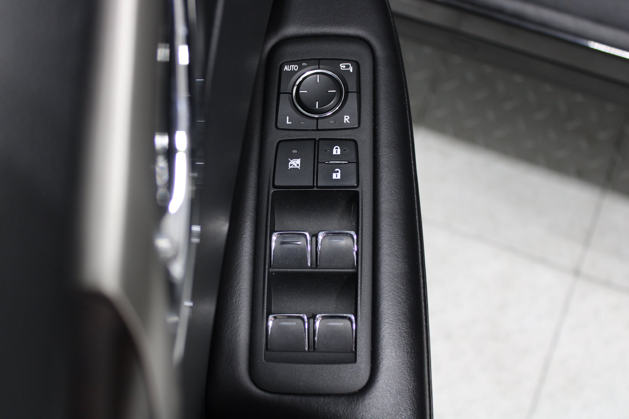 Used 2020 Lexus RX 350 AWD w/ Premium Package image 43