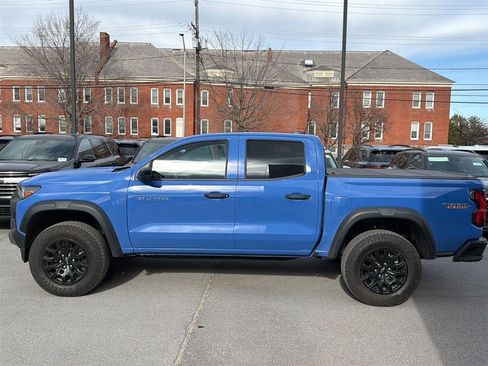Used 2026 Chevrolet Colorado Trail Boss AWD/4WD image 11