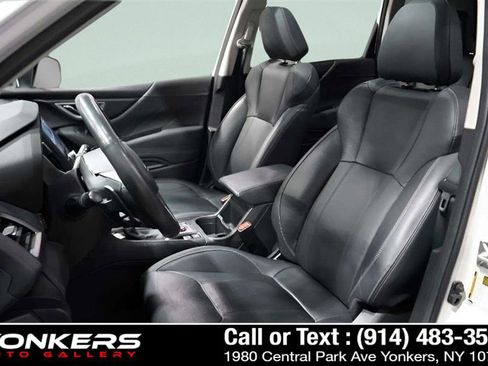 Used 2022 Subaru Forester Touring image 34