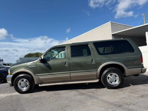 Used 2003 Ford Excursion Eddie Bauer RWD image 2