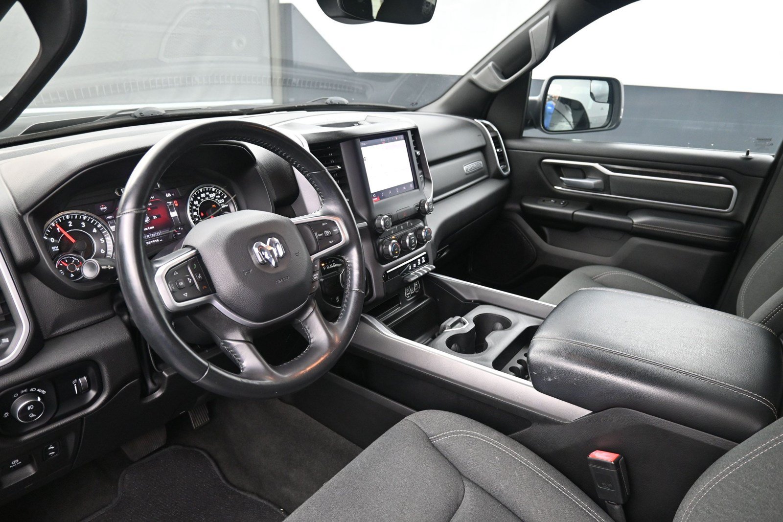 Used 2023 RAM 1500 Big Horn RWD image 39