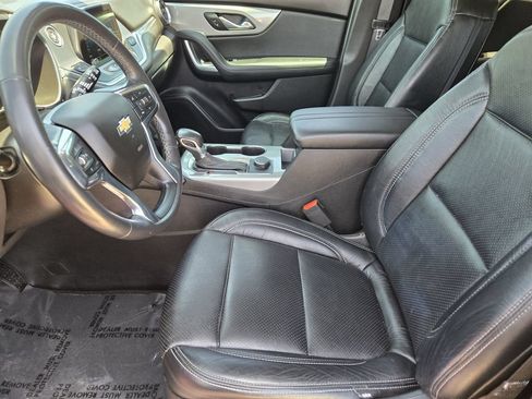 Used 2020 Chevrolet Blazer LT FWD image 13