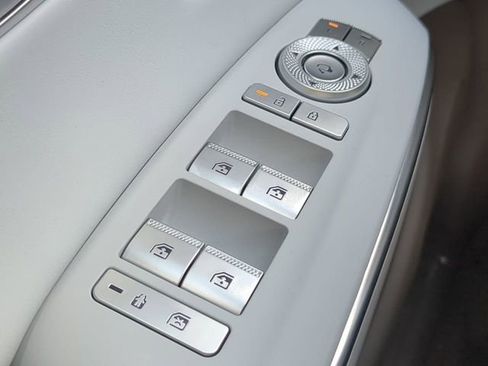 New 2026 Genesis GV70 2.5T Advanced image 22