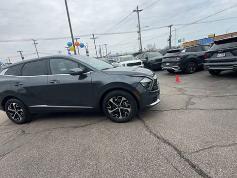 Certified 2023 Kia Sportage EX image 10