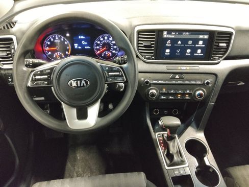 Used 2022 Kia Sportage LX image 22