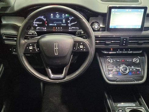 Used 2022 Lincoln Corsair AWD w/ Premium Package image 22