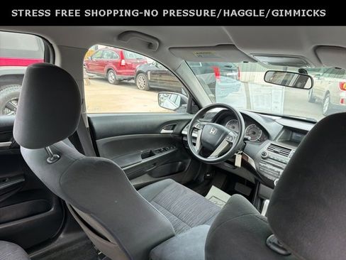 Used 2012 Honda Accord LX image 27