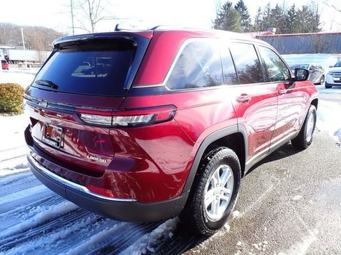 Certified 2023 Jeep Grand Cherokee Laredo image 7