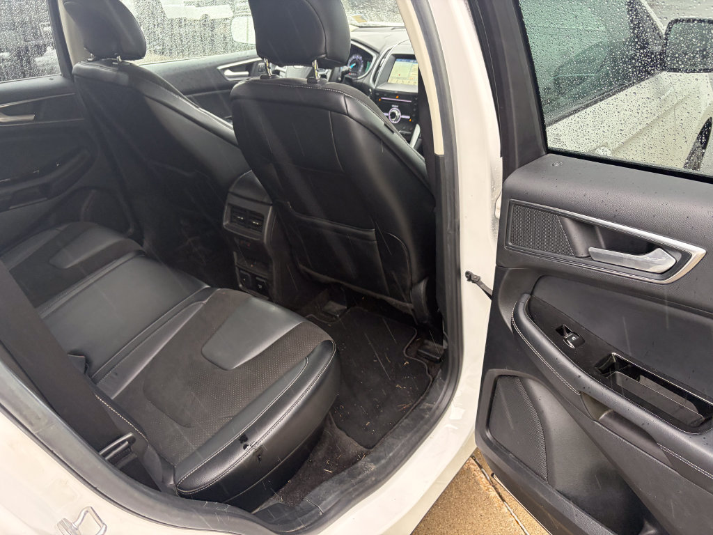Used 2018 Ford Edge Sport w/ Equipment Group 401A AWD/4WD image 16