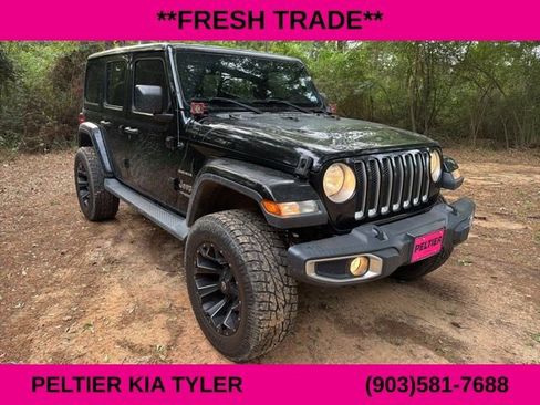 Used 2018 Jeep Wrangler Unlimited Sahara image 1