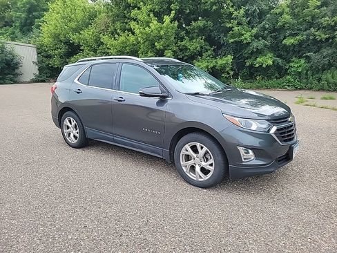 Used 2018 Chevrolet Equinox LT w/ Sun & Infotainment Package AWD/4WD image 8