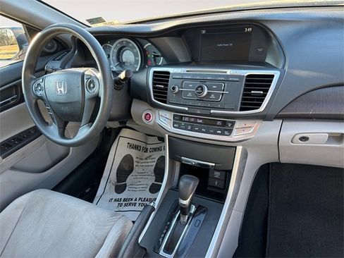 Used 2014 Honda Accord EX image 11