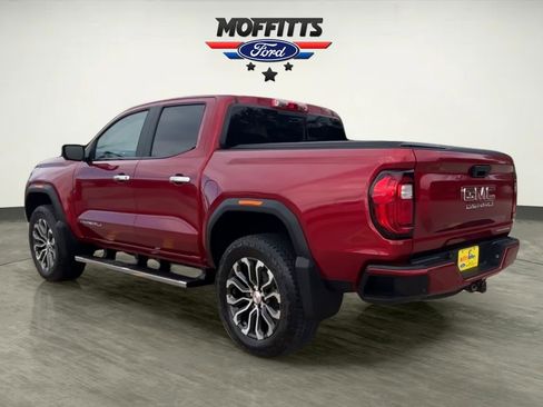 Used 2024 GMC Canyon Denali image 3