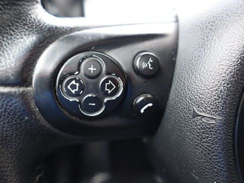 Used 2012 MINI Cooper Hardtop w/ Cold Weather Pkg image 12